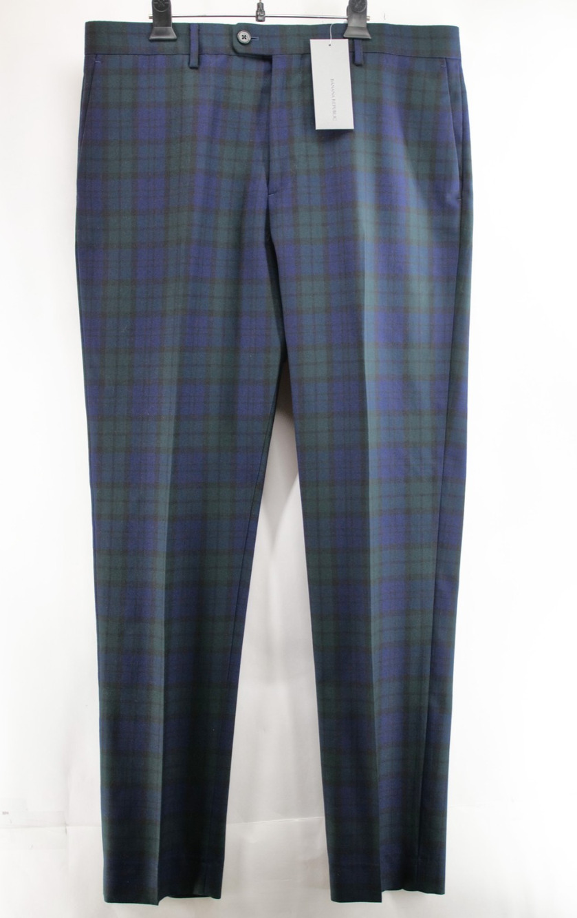 Banana Republic NWT Men’s 36x34 Black Watch Plaid 100% Wool Slim Tapered Pants